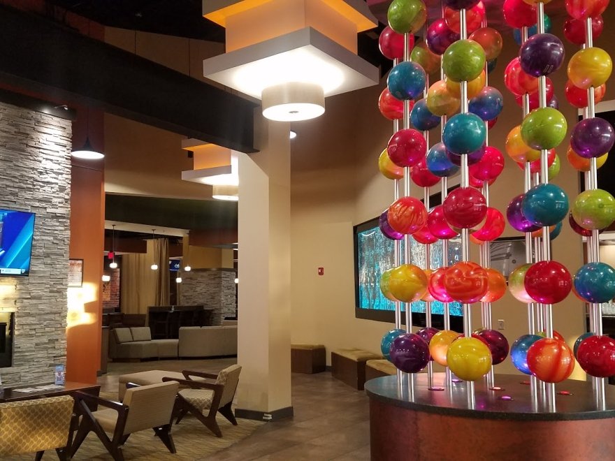 Lefty's Alley & Eats Drive-In Theater