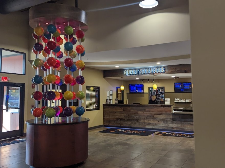 Lefty's Alley & Eats Drive-In Theater