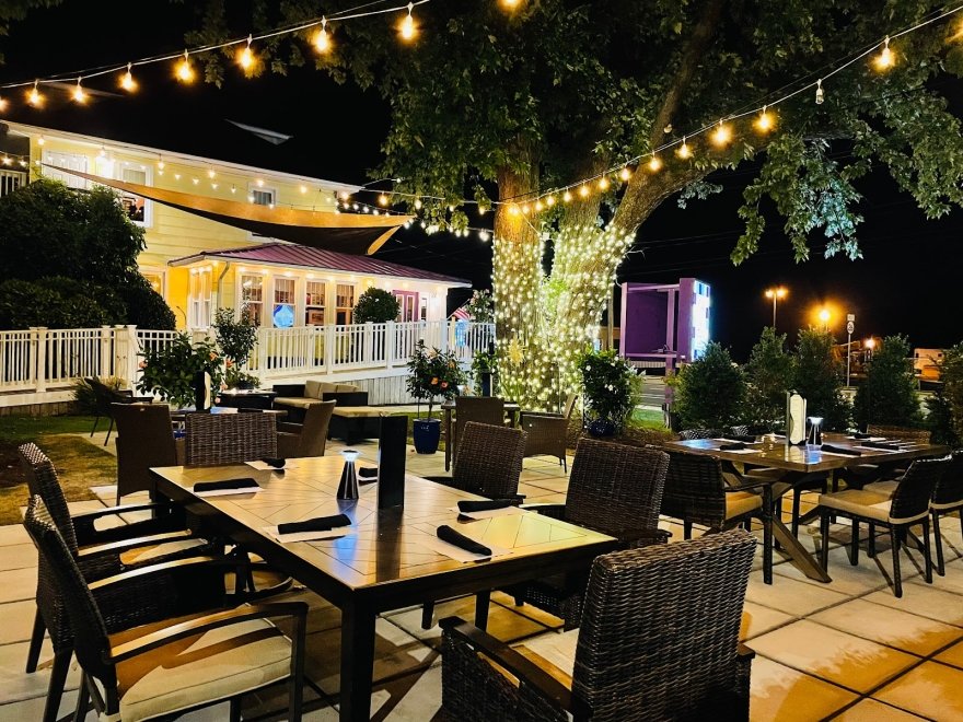 The Cafe on 26