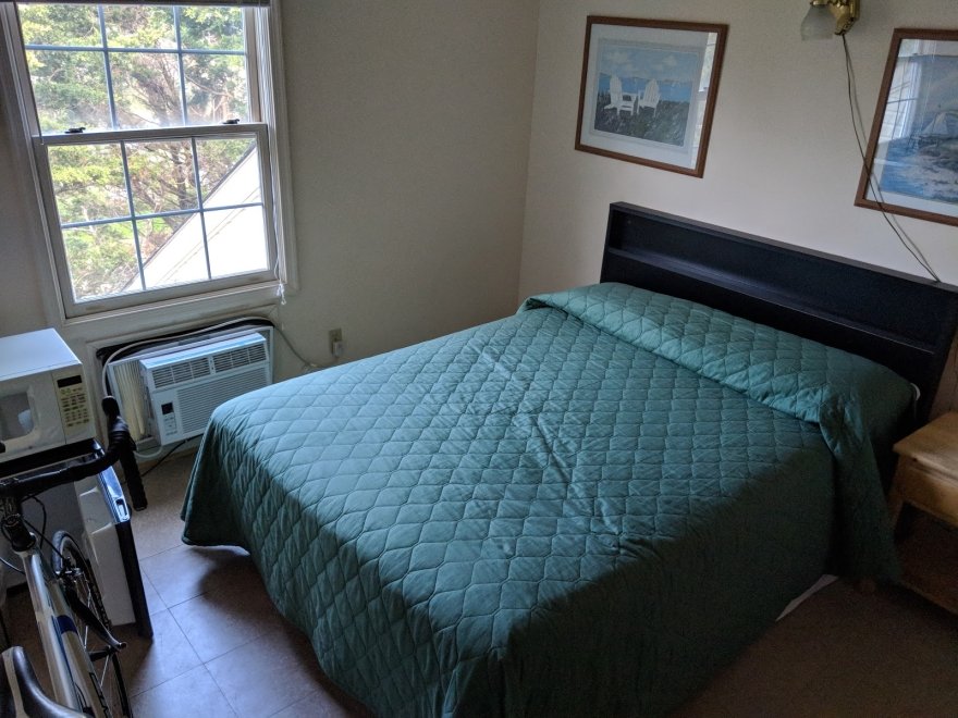 Summer Place Hotel