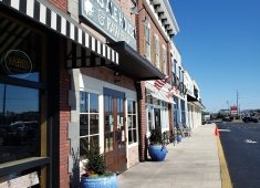 Fins Ale House & Raw Bar