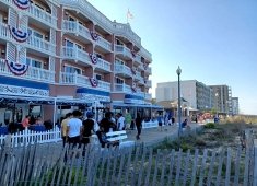 Jolly Trolley Charter Tours & Pay Per Seat Program