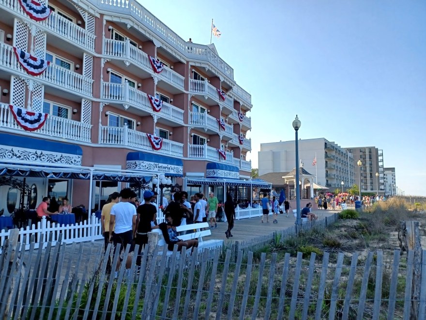 Jolly Trolley Charter Tours & Pay Per Seat Program