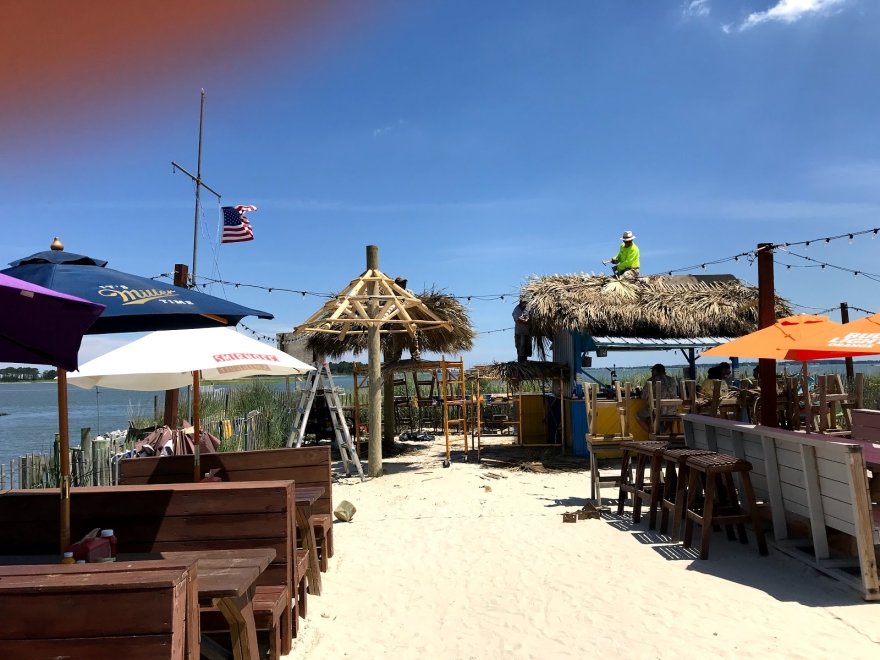 Seaside Bar & Grill