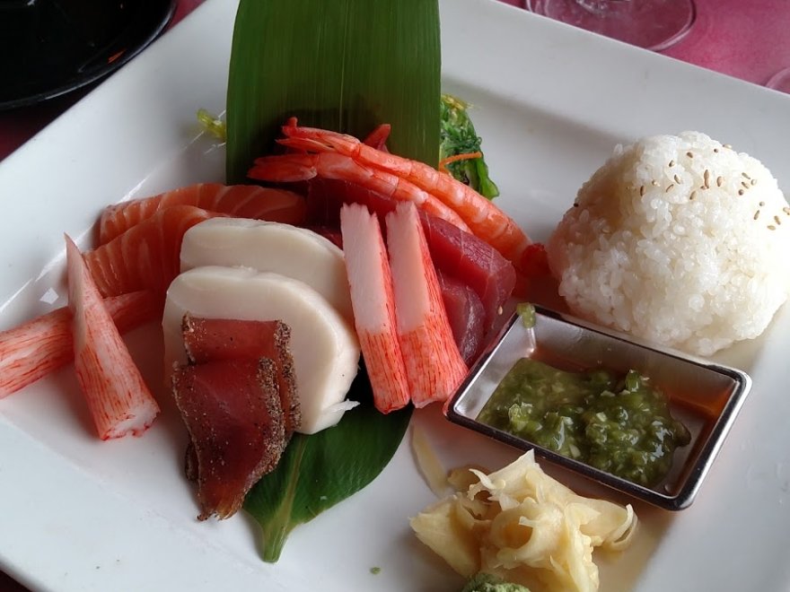 Stingray Sushi Bar + Asian Grill