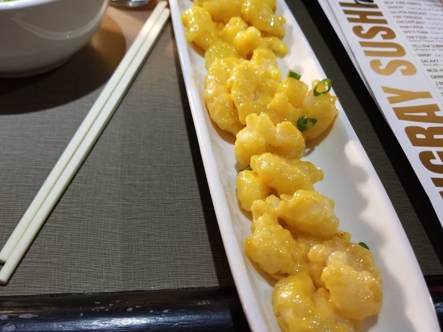 Stingray Sushi Bar + Asian Grill