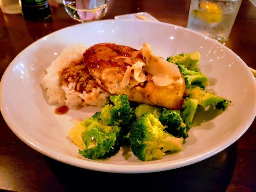 Stingray Sushi Bar + Asian Grill