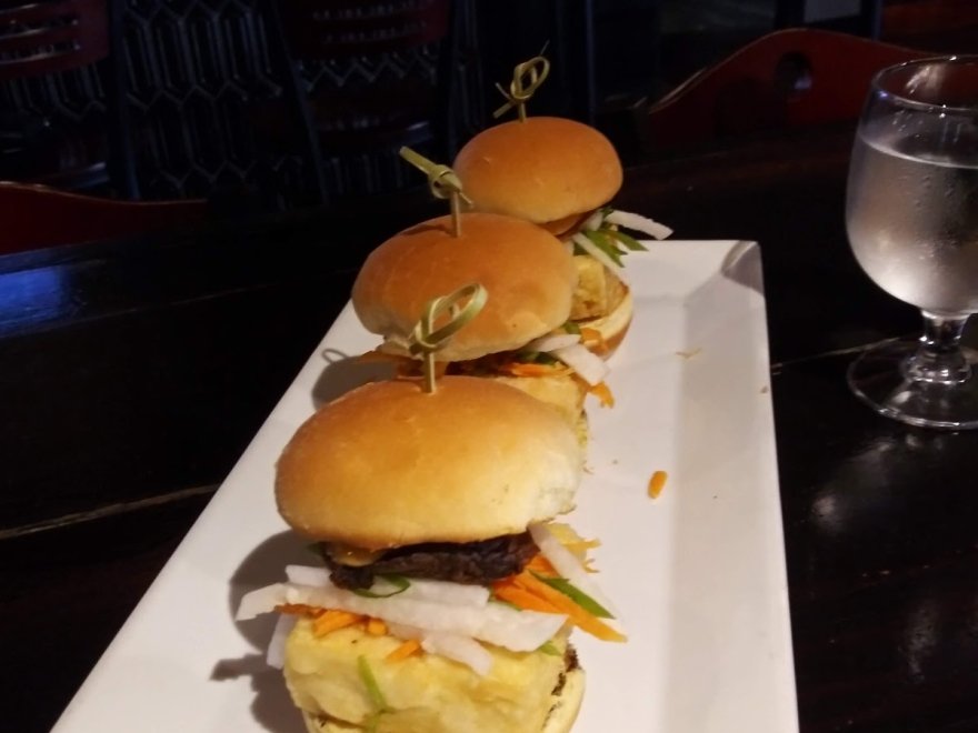 Stingray Sushi Bar + Asian Grill