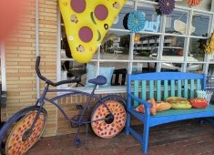 Surf's Edge Deli & Pizzeria
