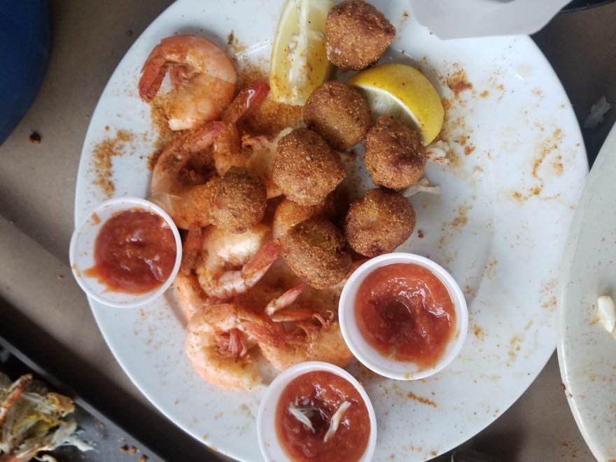 The Surfing Crab Restaurant and Bar