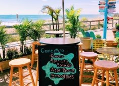 Turtle Beach Cafe