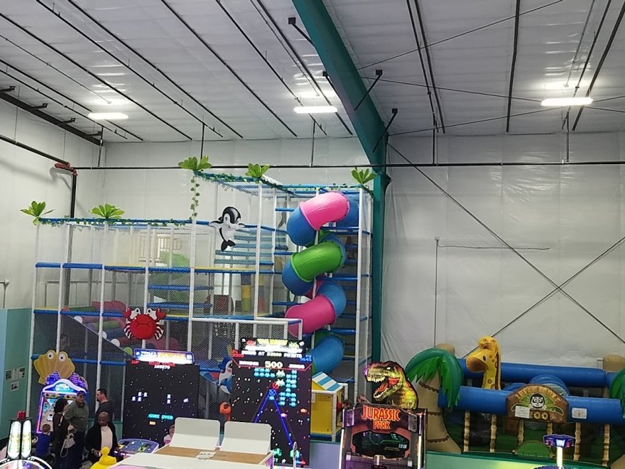 Shell We Bounce Trampoline Park