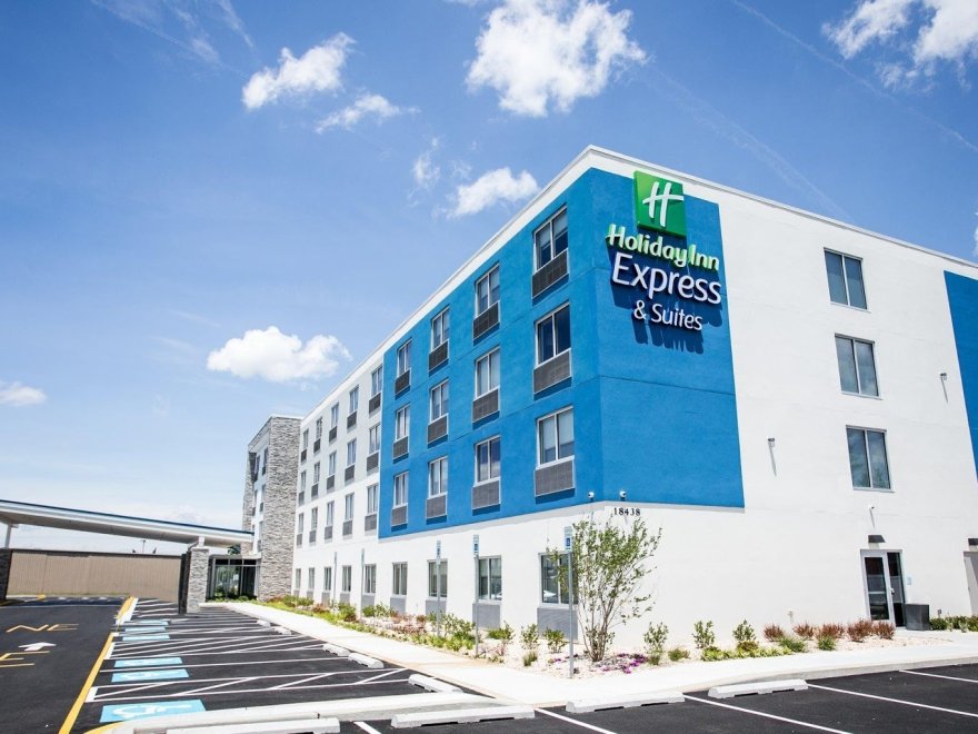 Holiday Inn Express & Suites Rehoboth Beach
