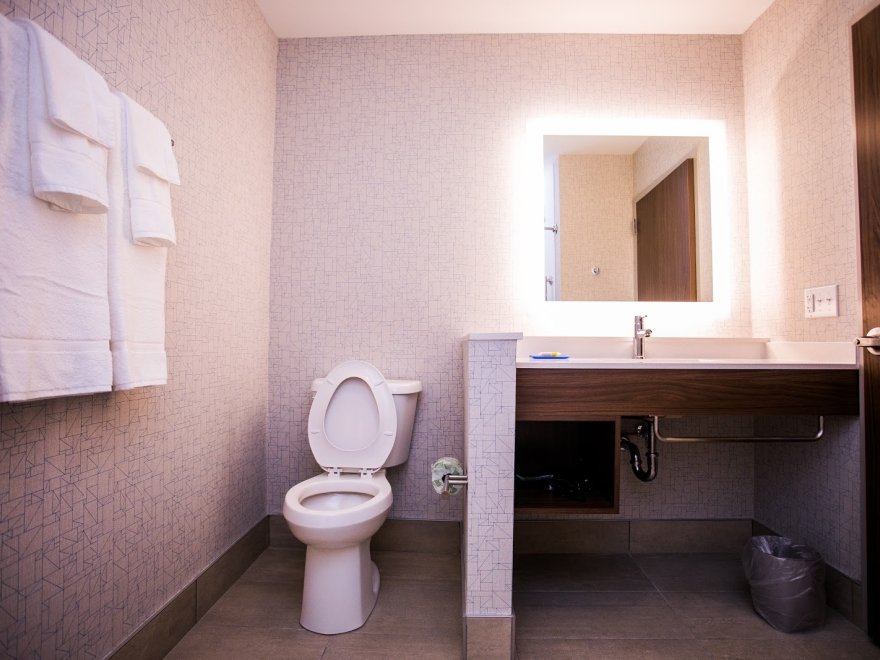 Holiday Inn Express & Suites Rehoboth Beach