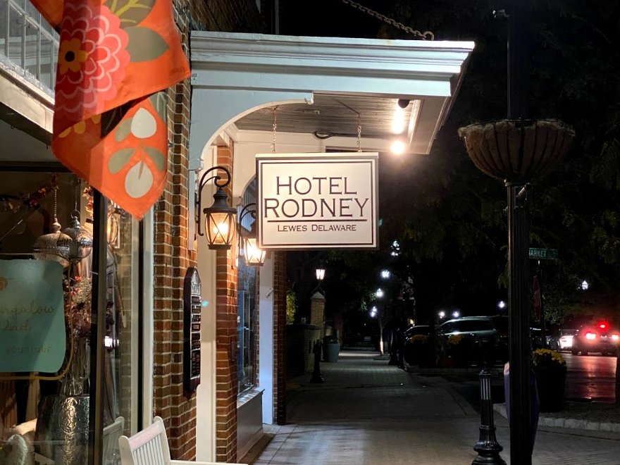 Hotel Rodney