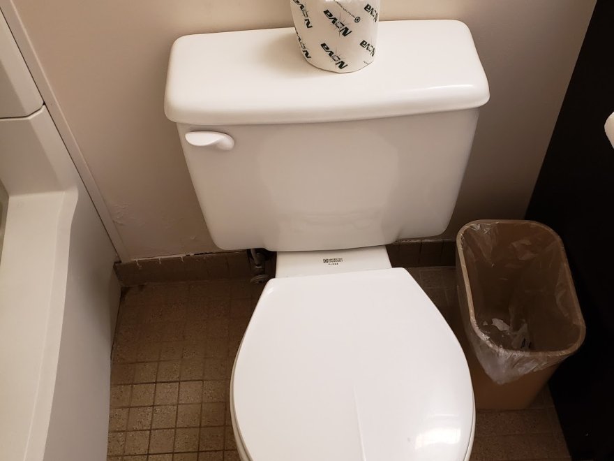 Rodeway Inn & Suites