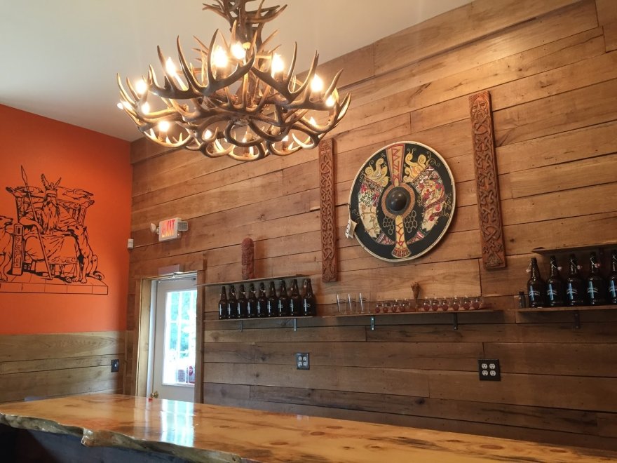 THE BRIMMING HORN MEADERY